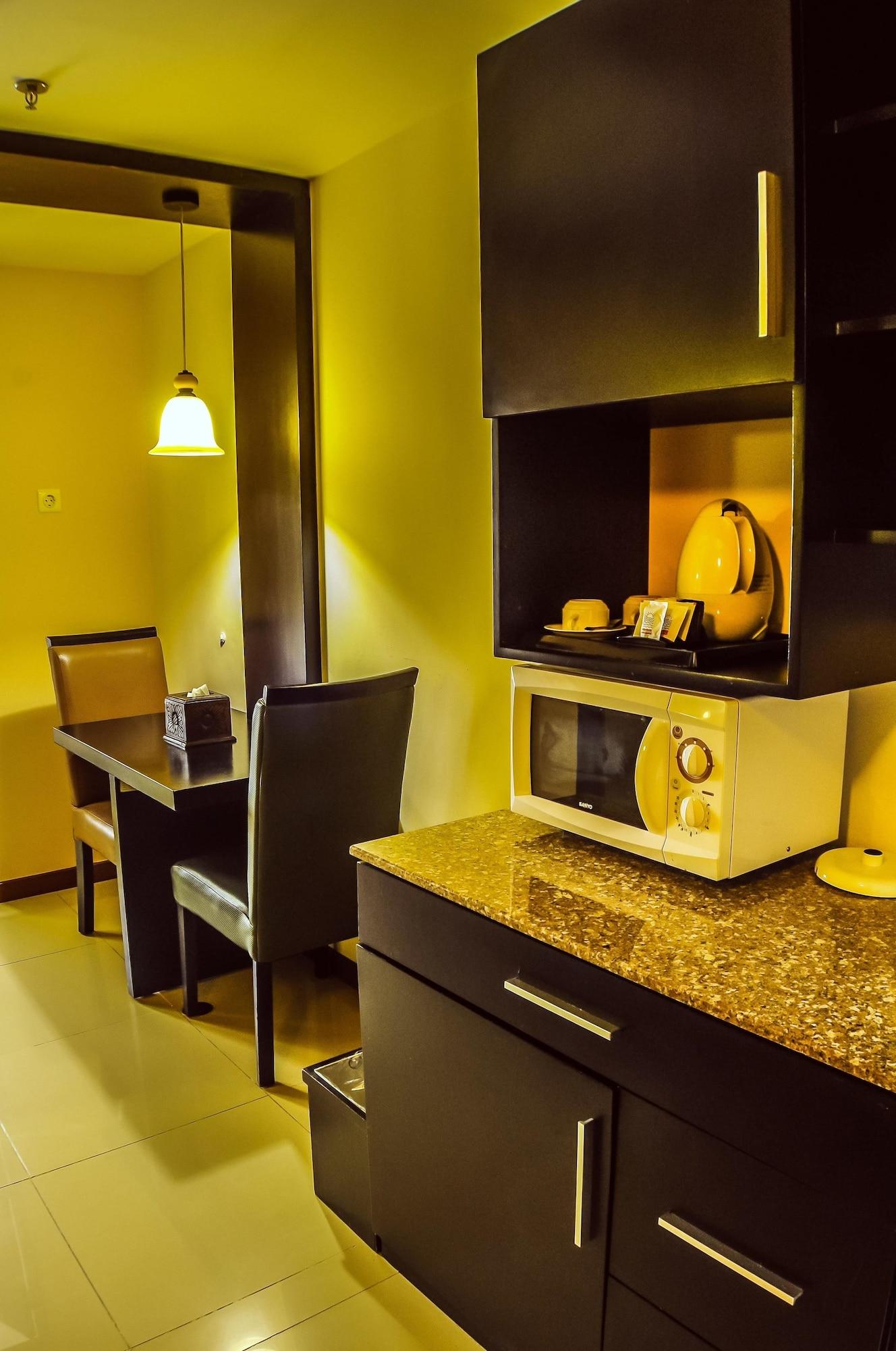 Marbella Suites Bandung Cimenyan Eksteriør bilde