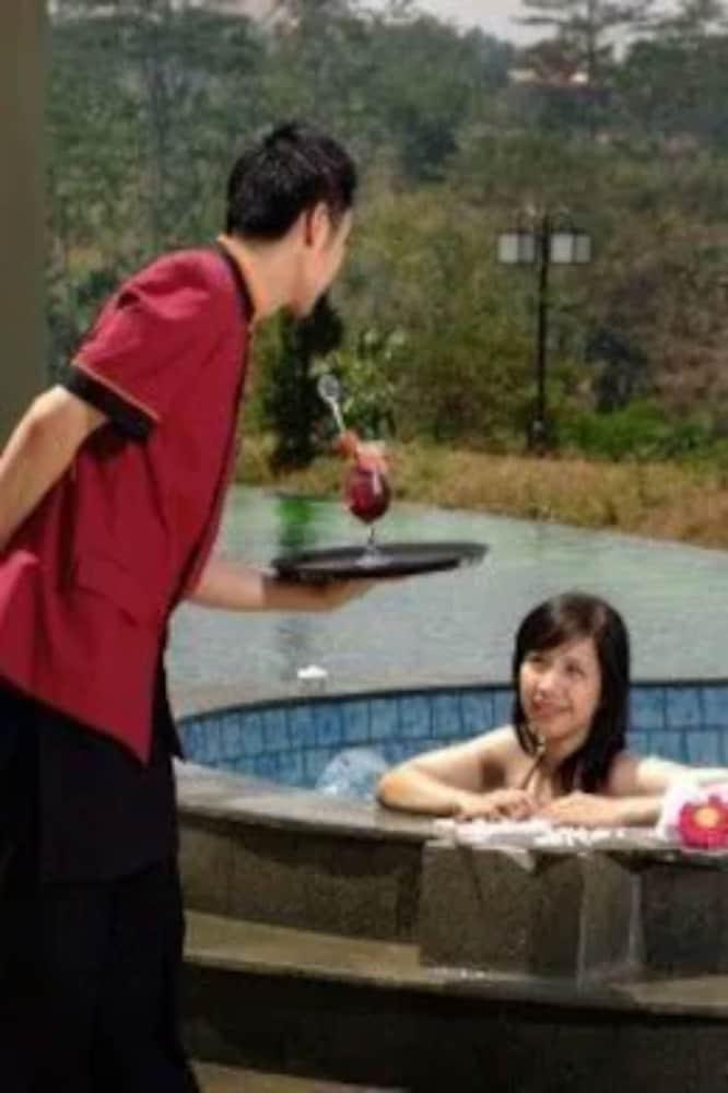 Marbella Suites Bandung Cimenyan Eksteriør bilde
