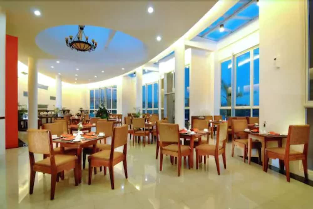 Marbella Suites Bandung Cimenyan Eksteriør bilde