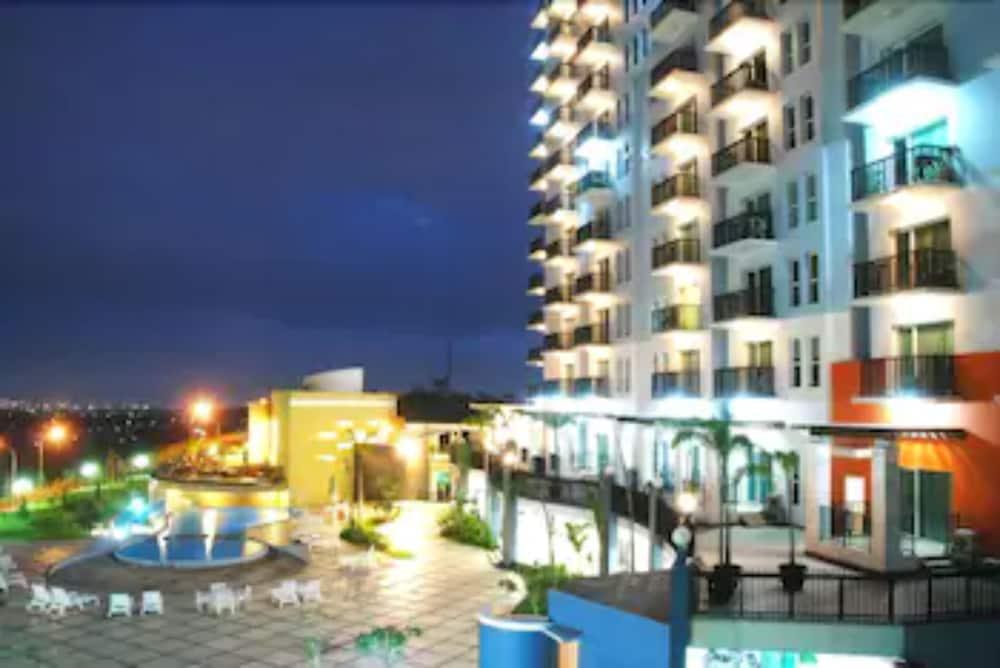 Marbella Suites Bandung Cimenyan Eksteriør bilde