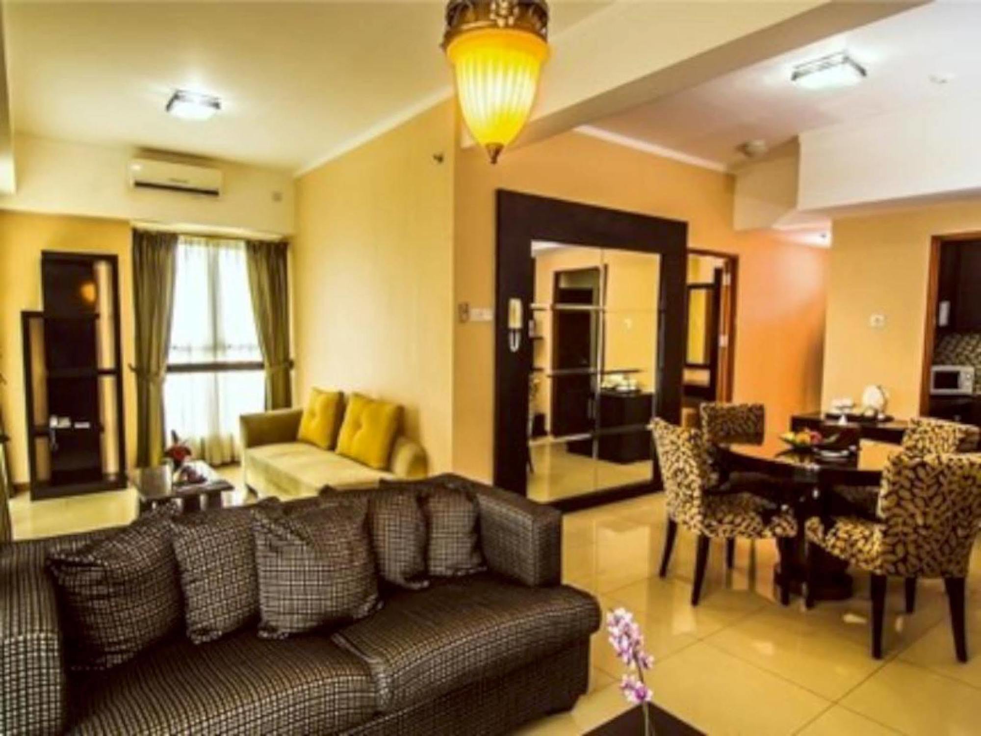 Marbella Suites Bandung Cimenyan Eksteriør bilde