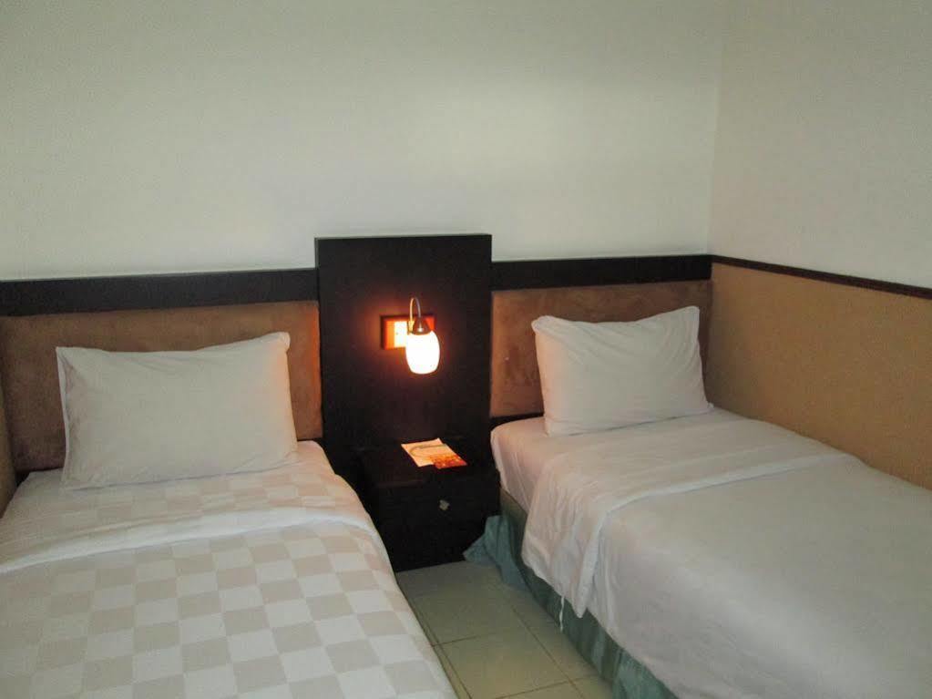 Marbella Suites Bandung Cimenyan Eksteriør bilde