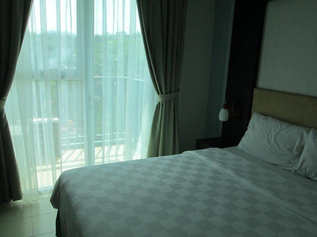 Marbella Suites Bandung Cimenyan Eksteriør bilde